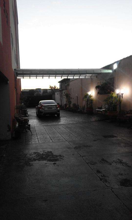 Hotel Sograo Araguari Esterno foto
